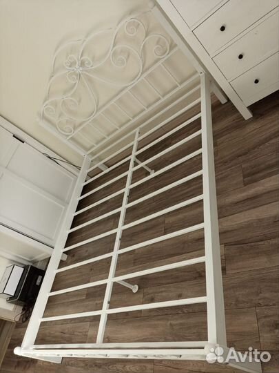 Кровать двухспальная 160 200 металлическая