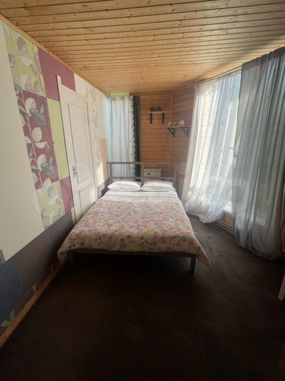 Дом 200 м² на участке 50 сот.