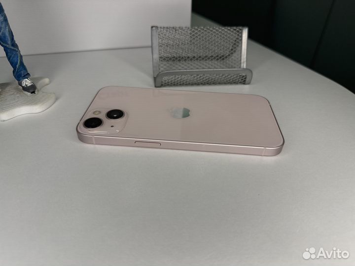 iPhone 13, 128 ГБ
