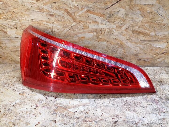 Фонарь левый Audi Q5 8R
