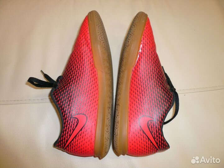 Детские бутсы nike, размер 34,5