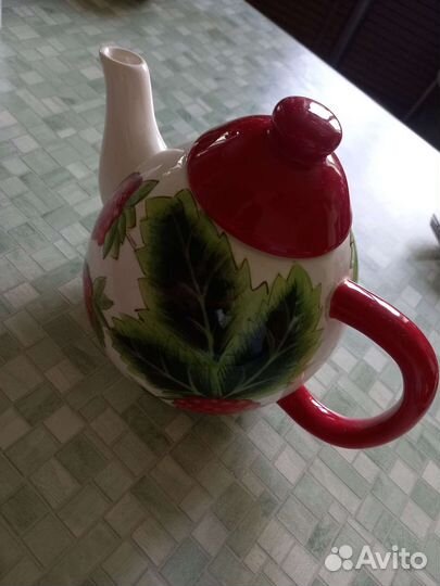 Посуда, кухонная утварь, вилки ложки сервировочные