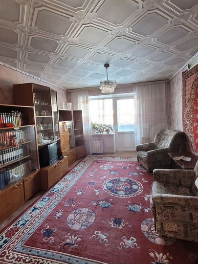 3-к. квартира, 70 м², 1/5 эт.