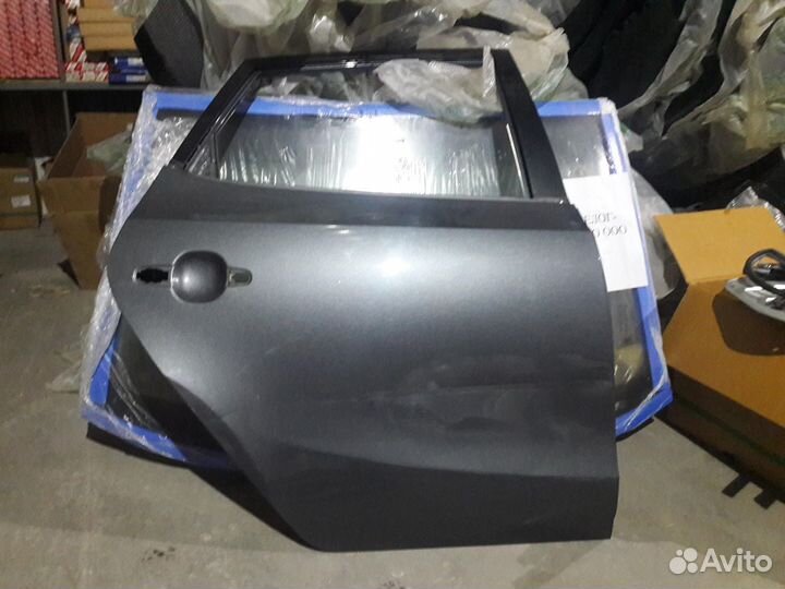 Дверь задняя правая Hyundai i30