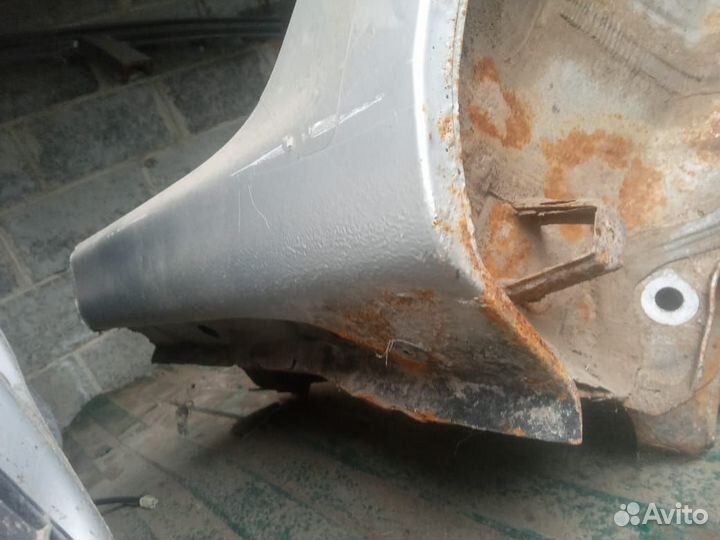 Крыло заднее левое Тойота Королла Е150
