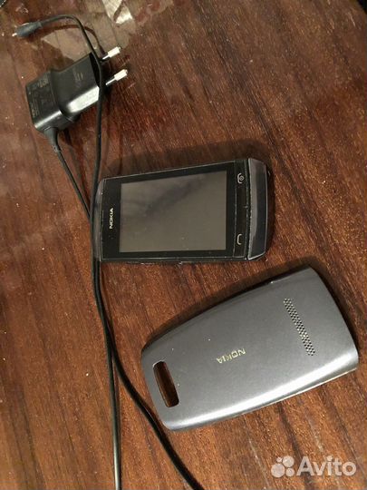 Nokia Asha 305