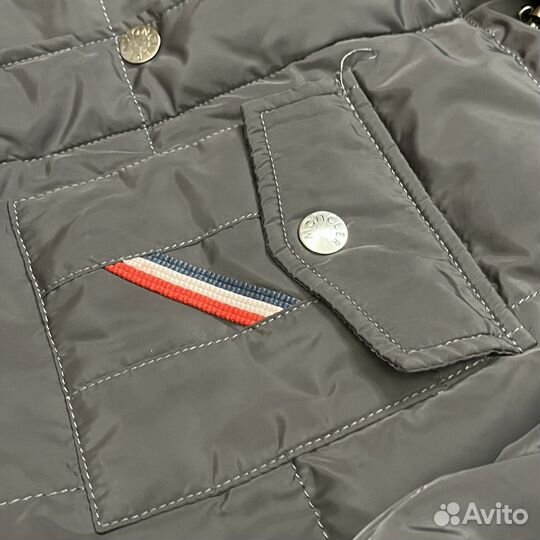 Пуховик Moncler Montbeliard оригинал