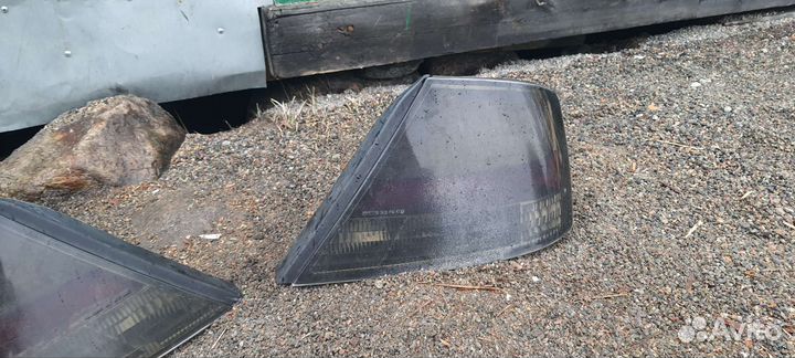 Задние фары Ниссан Глория