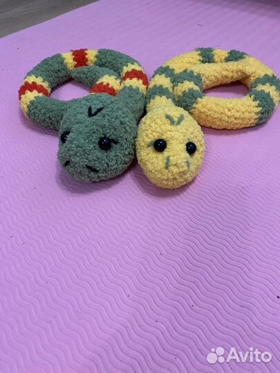 Змея символ 2025 года