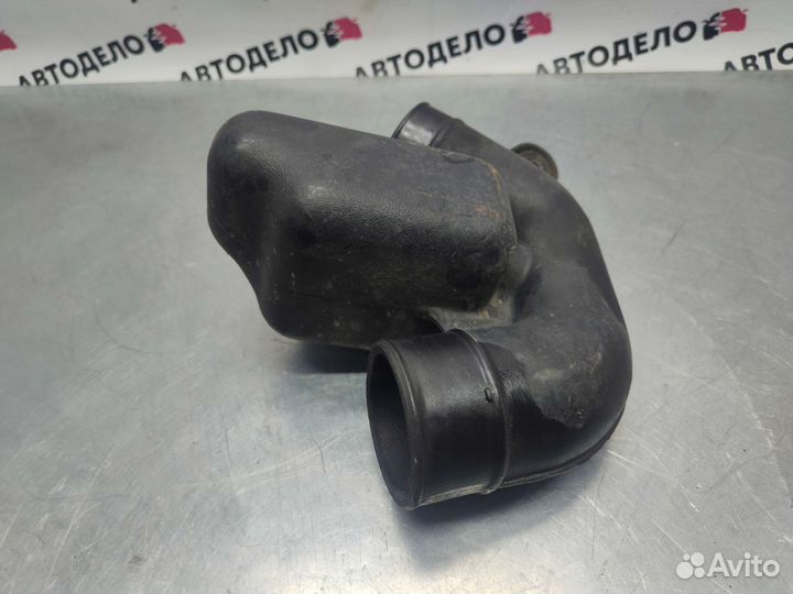 Патрубок воздушный Toyota Caldina CT196 1997 г.в