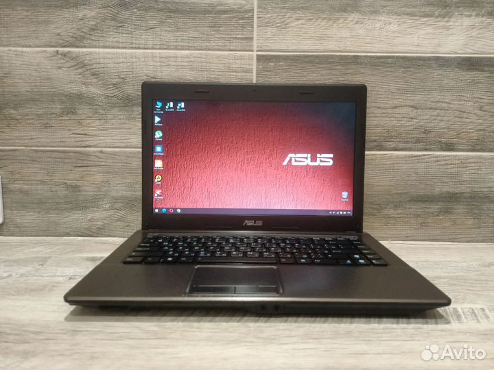 Ноутбук Asus на Core i7 с SSD и Win10