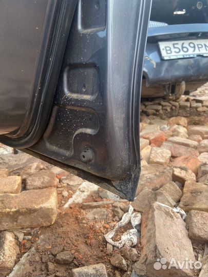 Передняя правая дверь Geely Emgrand EC7