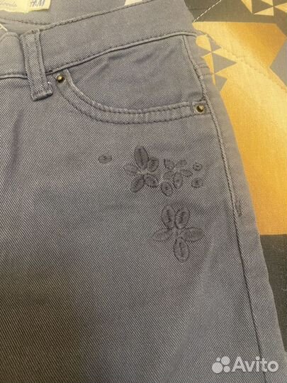 Новые джинсы для девочки H&M (128 см)
