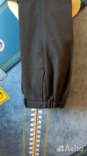 Школьный костюм и кардиган для мальчика