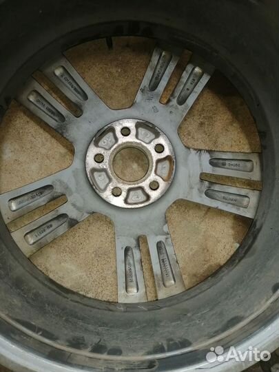 Оригинальные литые диски на volvo 31680367