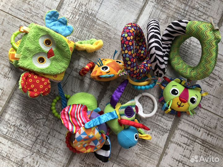 Развивающие игрушки для малышей