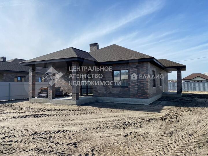 Дом 109 м² на участке 9 сот.