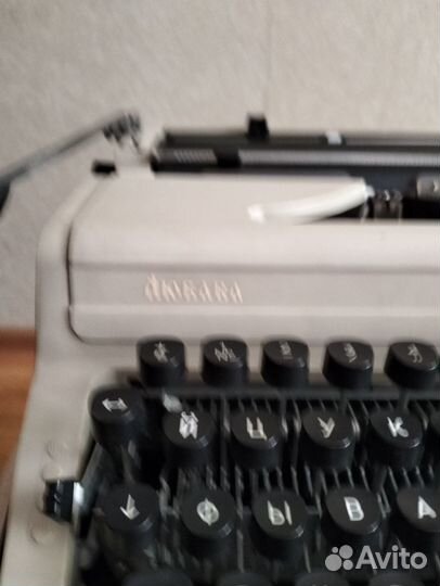 Портативная печатная машинка