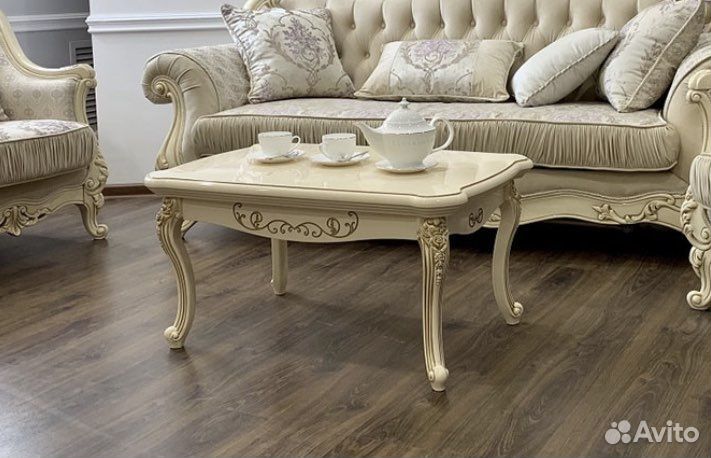 Журнальный стол Мона Лиза и Илона