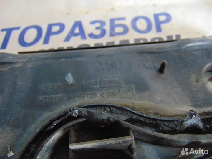 Фонарь задний внутренний правый для Nissan Sunny