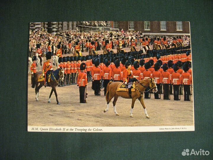Открытки ретро. Парад в Лондоне