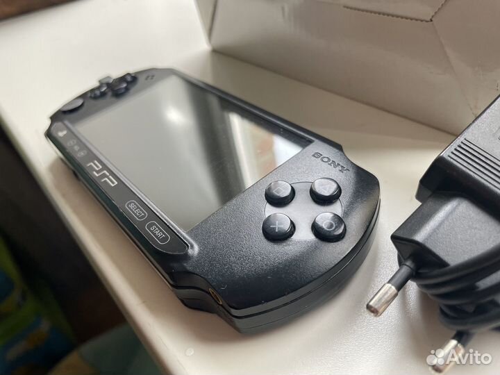 Sony PSP E1008 Прошитая