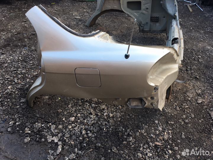 Заднее правое крыло Kia spectra