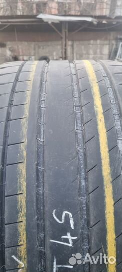 Michelin Pilot Sport 4 S 305/30 R20