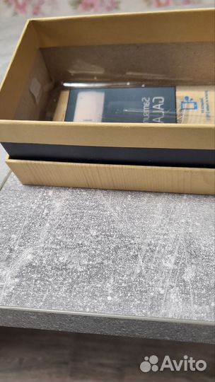 Коробки от телефонов