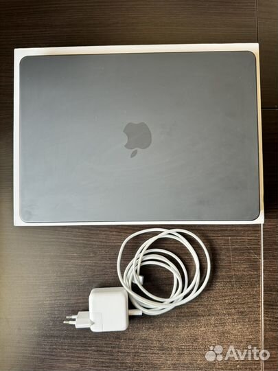 Macbook air m2