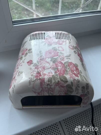 Лампа для ногтей Planet Nails 36W