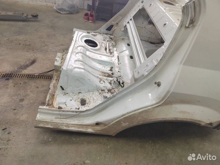 Задняя часть кузова Renault Logan седан K7JA710