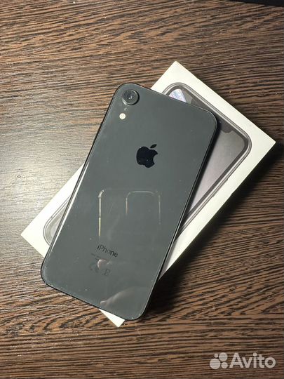 iPhone Xr, 128 ГБ