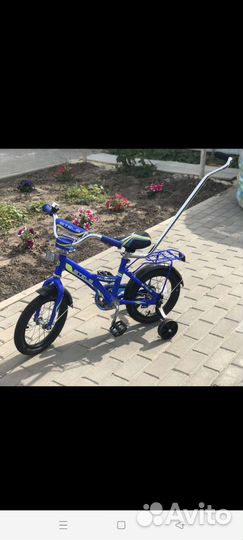 Детский велосипед с ручкой бу