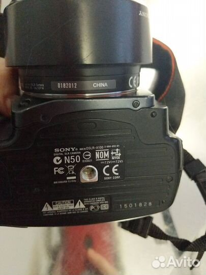 Зеркальная фотокамера Sony alpha 100