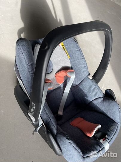 Автолюлька maxi cosi с базой isofix