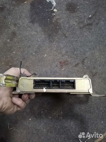 Блок управления двигателем Nissan Primera p10