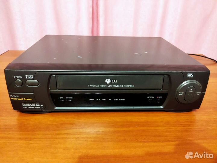 Видеопроигрыватель LG