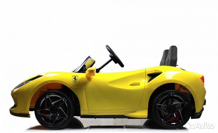 Детский электромобиль Ferrari F111FF Yellow