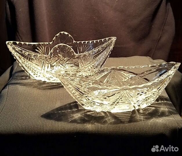 Хрустальные вазы, бокалы, рюмки, кружки