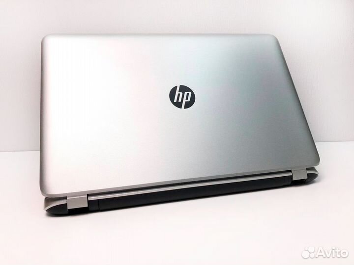 Ноутбук HP i7/GeForce 2 GB/8GB озу 17.3