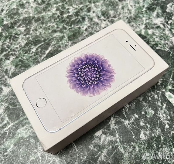 Оригинальная коробка iPhone 6