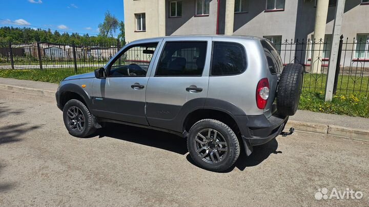 Chevrolet Niva 1.7 МТ, 2010, 167 000 км