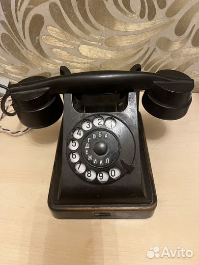 Старый телефон СССР
