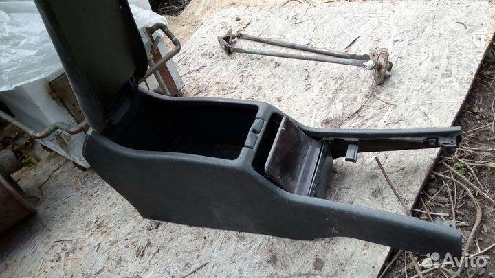 Подлокотник w210