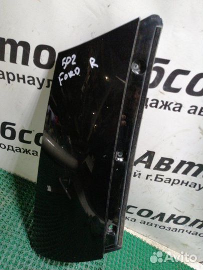 Накладка собачника задняя правая Ford Explorer