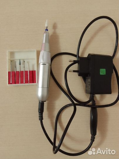 Аппарат для маникюра magic bits +5 фрез