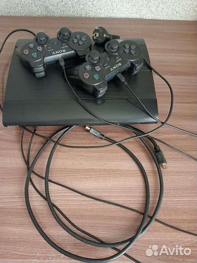 Игровая приставка ps3 super slim прошитая