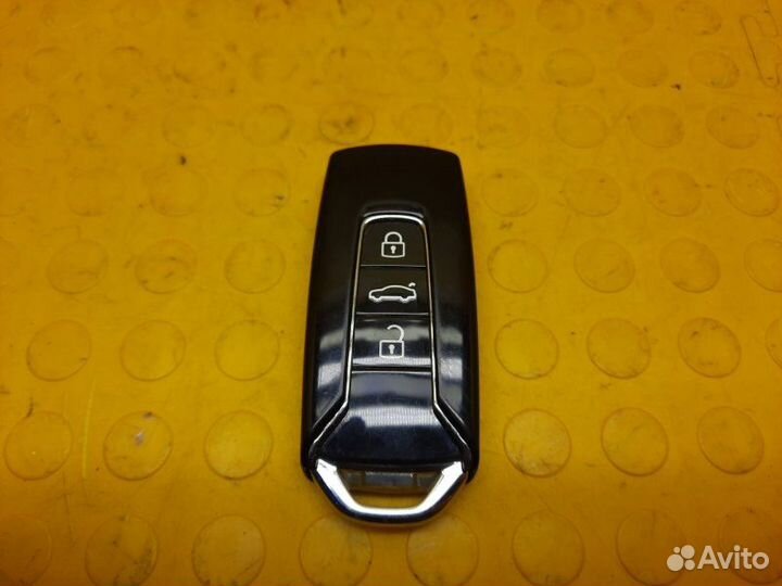 Ключ Volkswagen Touareg CR7 cvmd 2019