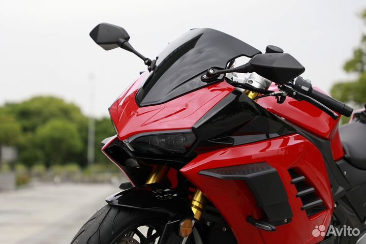 Последний электрический мотоцикл родом из Китая Sh